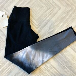 Electric & Rose Women’s Grey & White Tie Dye Leggings Multiple Sizes